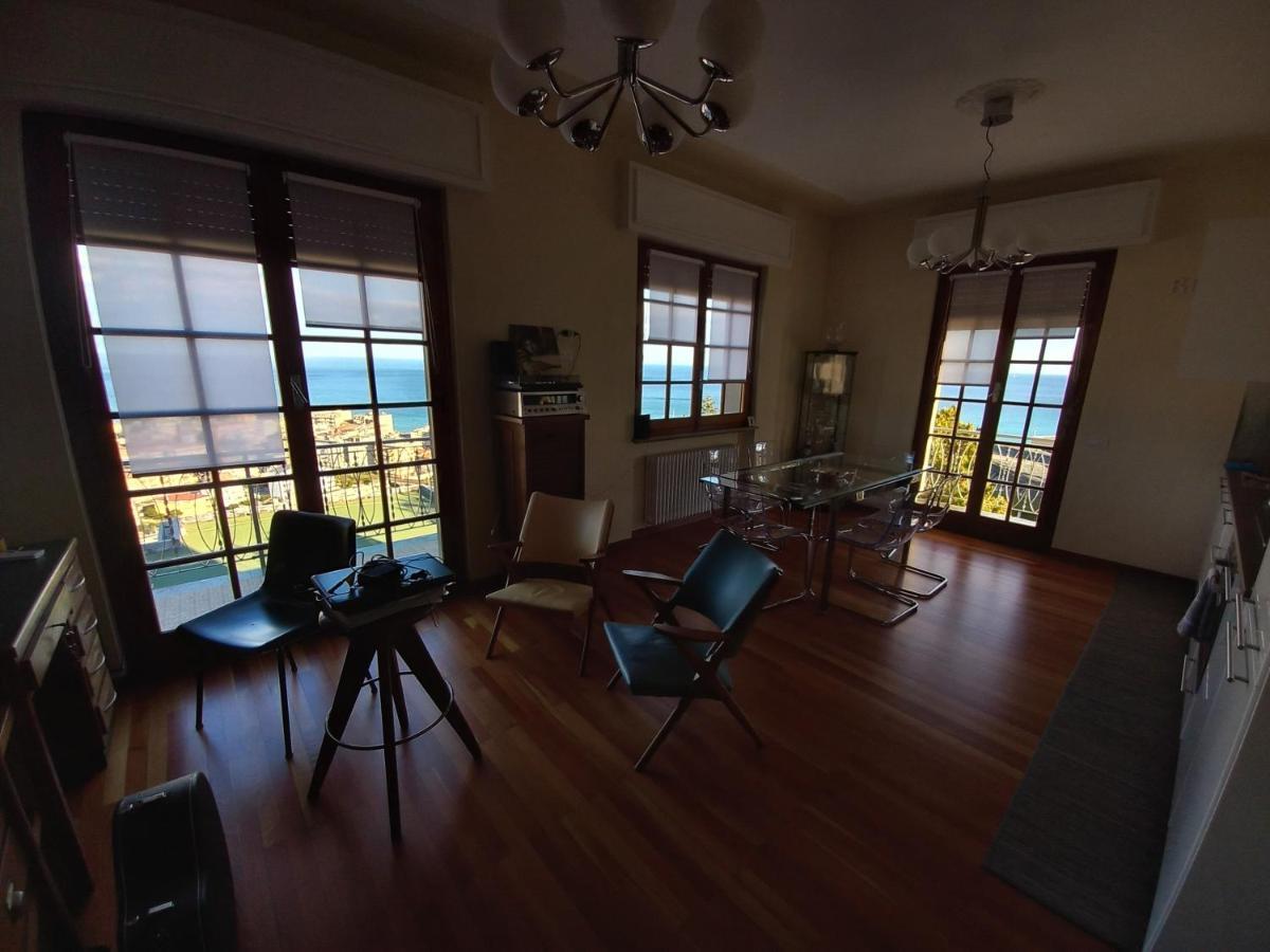 Bressa De Ma Affittacamere, Room & Breakfast Pietra Ligure Eksteriør bilde